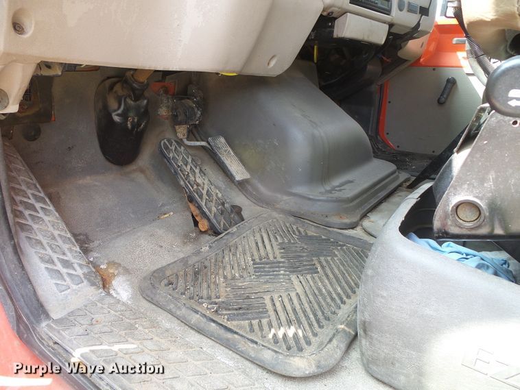 image for item DG8250 2003 Sterling LT7500  dump truck