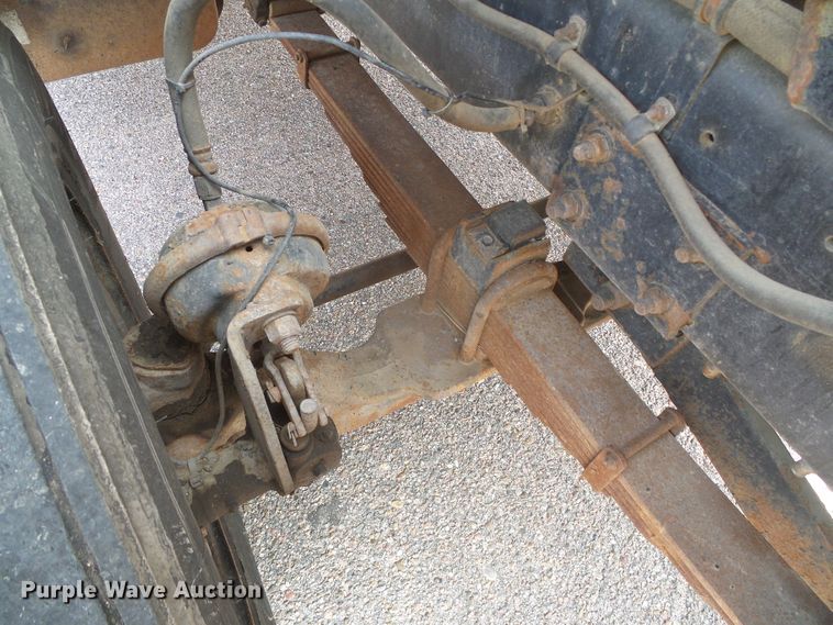 image for item DG8250 2003 Sterling LT7500  dump truck