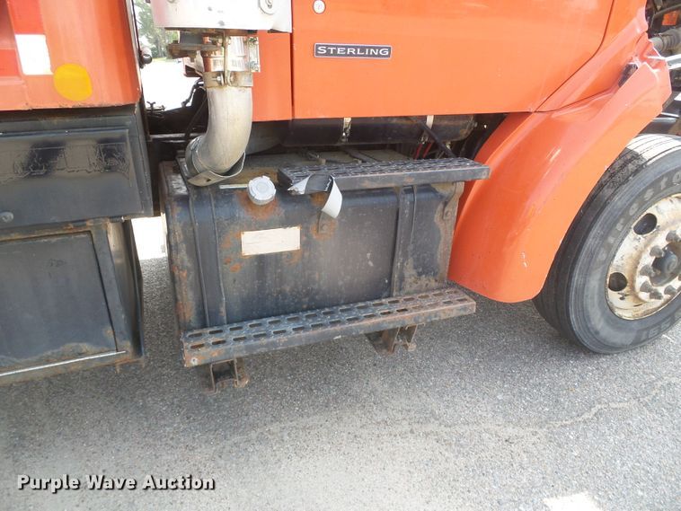 image for item DG8250 2003 Sterling LT7500  dump truck