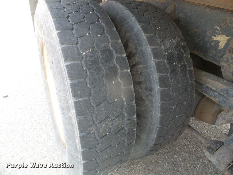 image for item DG8250 2003 Sterling LT7500  dump truck