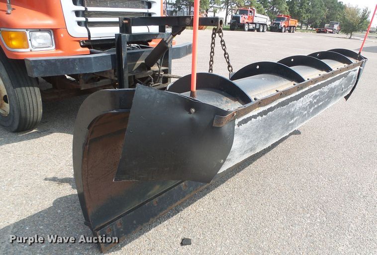 image for item DG8250 2003 Sterling LT7500  dump truck