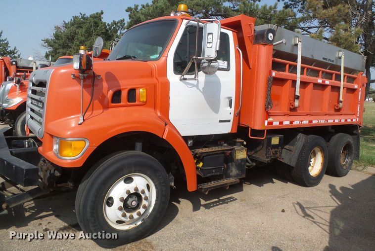 image for item DG8251 2003 Sterling LT7500  dump truck