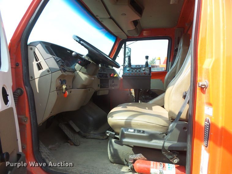 image for item DG8251 2003 Sterling LT7500  dump truck