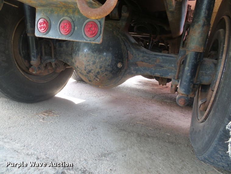 image for item DG8251 2003 Sterling LT7500  dump truck