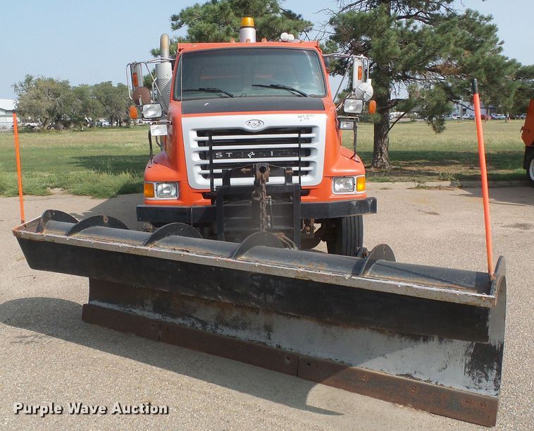 image for item DG8253 2003 Sterling LT7500  dump truck