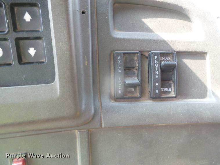 image for item DG8253 2003 Sterling LT7500  dump truck