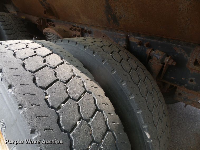 image for item DG8253 2003 Sterling LT7500  dump truck