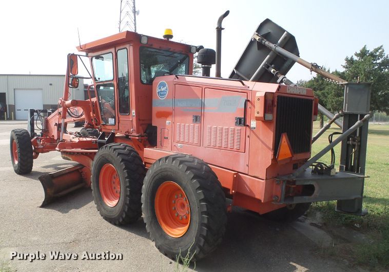 image for item DG8254 2000 Champion 710A  motor grader