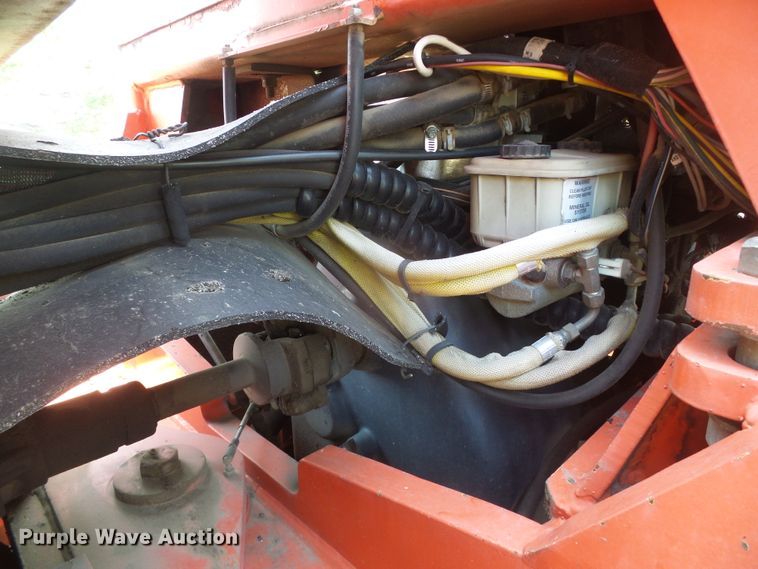 image for item DG8254 2000 Champion 710A  motor grader