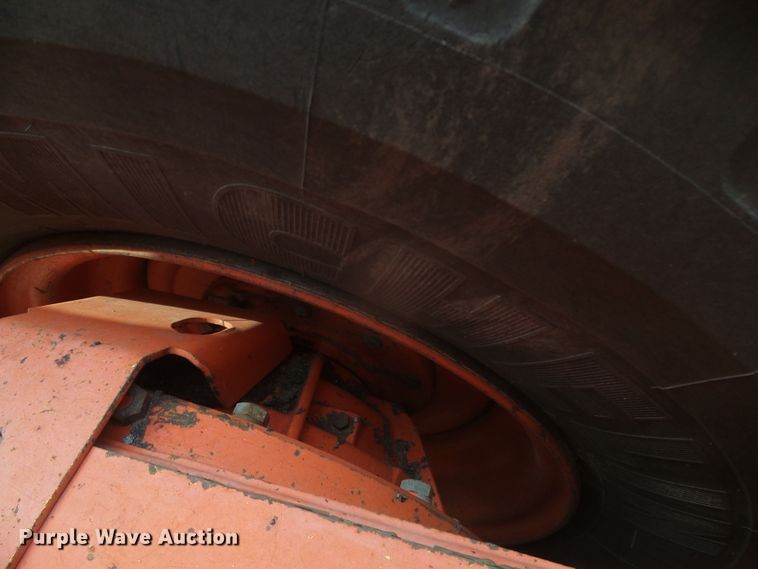 image for item DG8254 2000 Champion 710A  motor grader