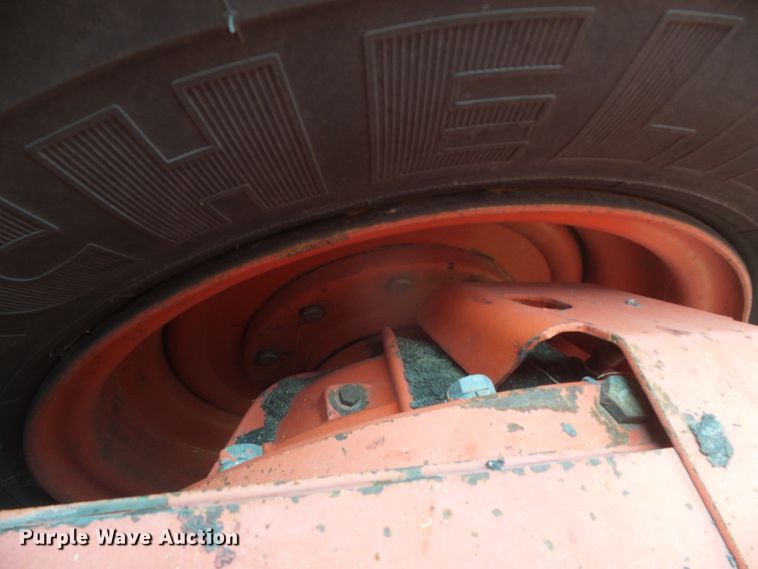 image for item DG8254 2000 Champion 710A  motor grader