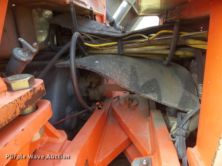 image for item DG8254 2000 Champion 710A  motor grader