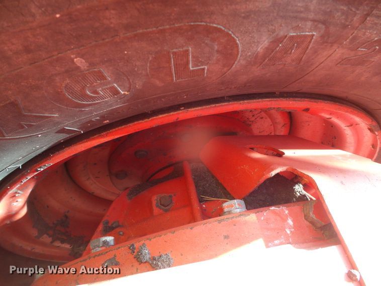 image for item DG8254 2000 Champion 710A  motor grader