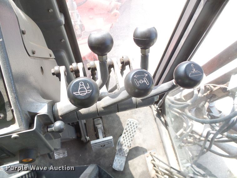 image for item DG8254 2000 Champion 710A  motor grader