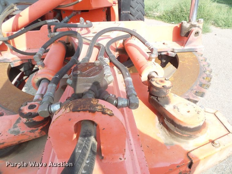 image for item DG8254 2000 Champion 710A  motor grader