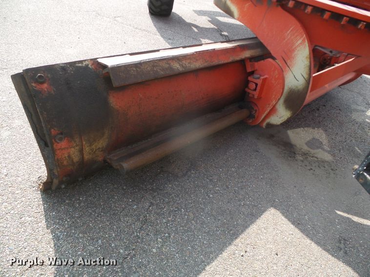 image for item DG8254 2000 Champion 710A  motor grader