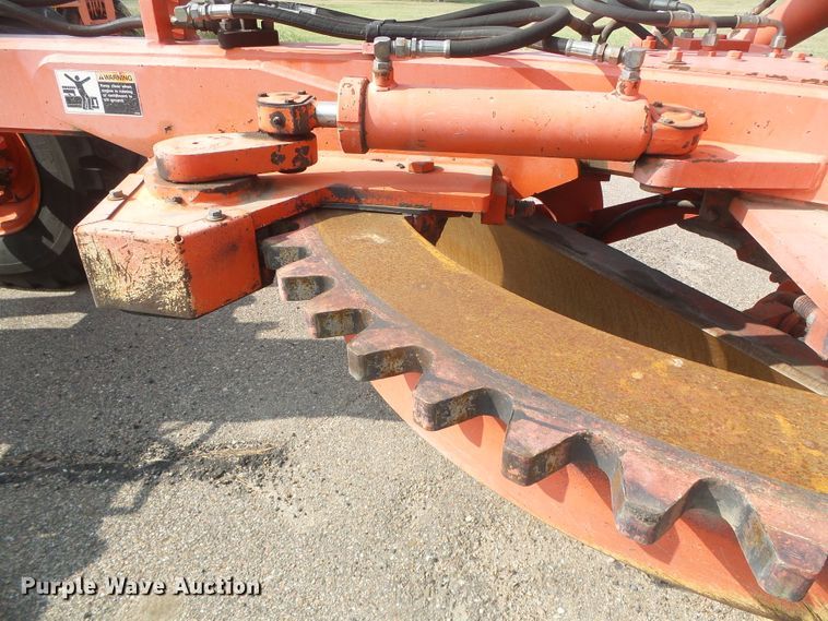 image for item DG8254 2000 Champion 710A  motor grader