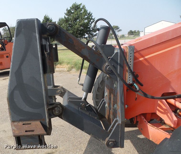 image for item DG8254 2000 Champion 710A  motor grader