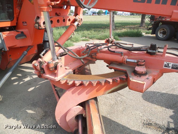 image for item DG8254 2000 Champion 710A  motor grader