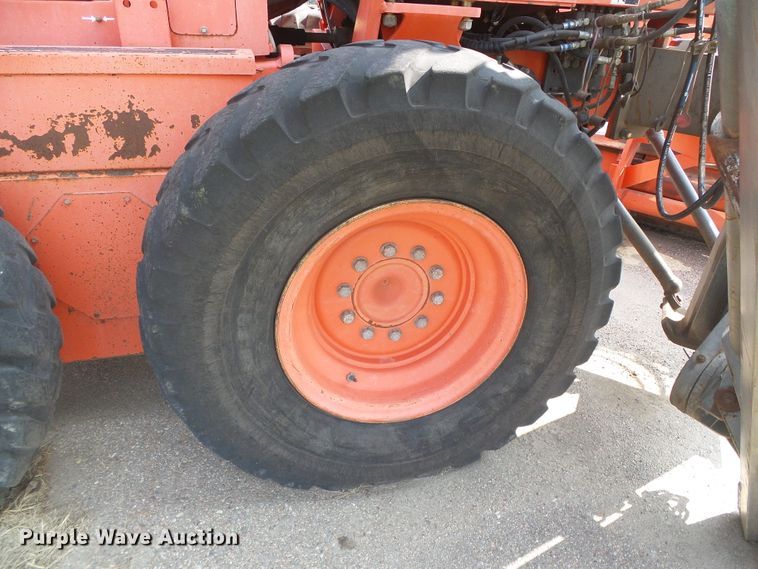 image for item DG8254 2000 Champion 710A  motor grader