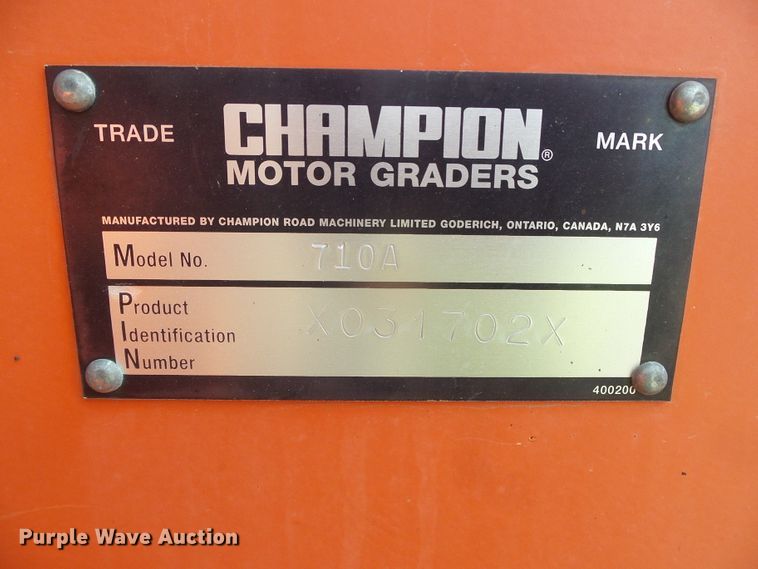 image for item DG8254 2000 Champion 710A  motor grader
