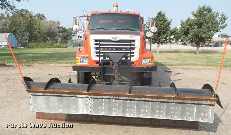 image for item DG8257 2003 Sterling LT7500  dump truck