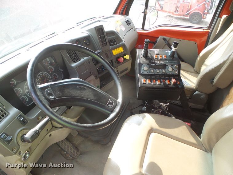 image for item DG8257 2003 Sterling LT7500  dump truck