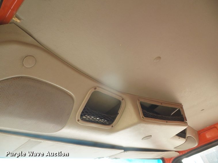 image for item DG8257 2003 Sterling LT7500  dump truck