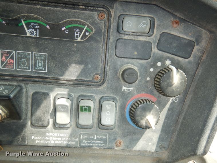 image for item DJ6767 2004 John Deere 310G  backhoe