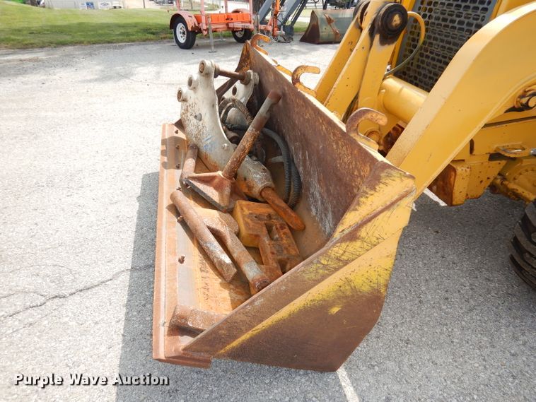 image for item DJ6767 2004 John Deere 310G  backhoe