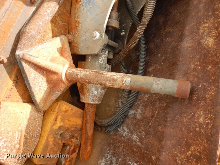 image for item DJ6767 2004 John Deere 310G  backhoe