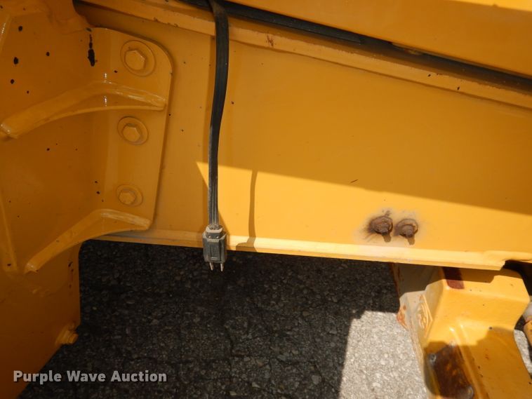 image for item DJ6767 2004 John Deere 310G  backhoe