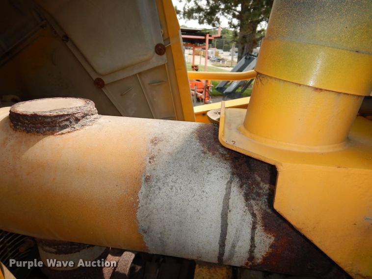 image for item DJ6767 2004 John Deere 310G  backhoe