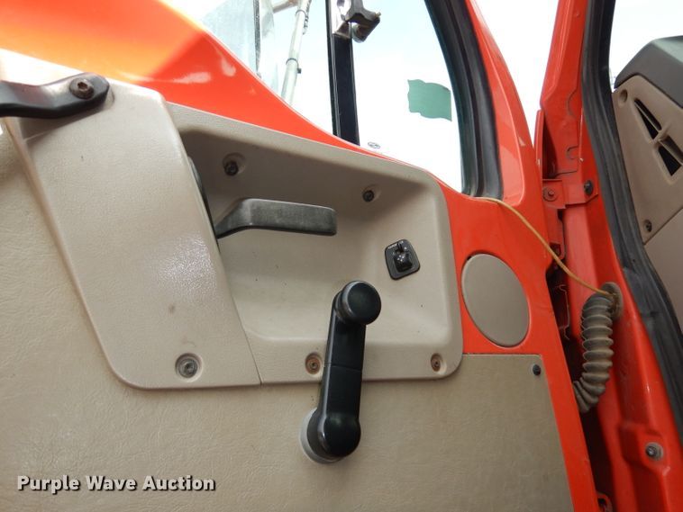 image for item DJ6770 2003 Sterling LT9500  Semi truck