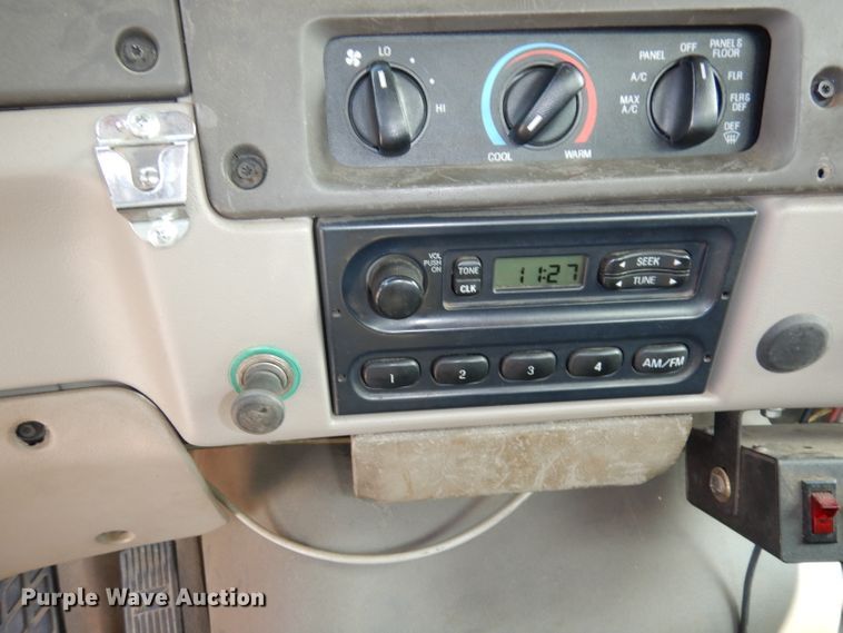 image for item DJ6770 2003 Sterling LT9500  Semi truck