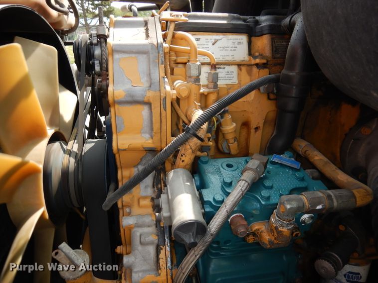 image for item DJ6770 2003 Sterling LT9500  Semi truck