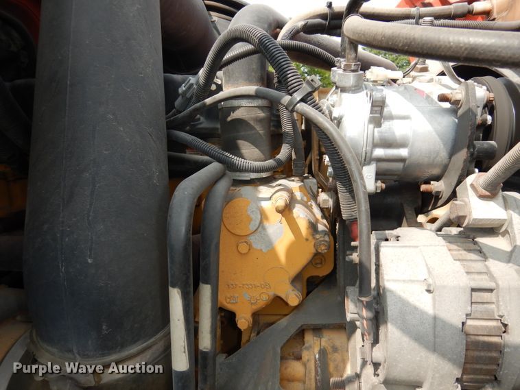 image for item DJ6770 2003 Sterling LT9500  Semi truck