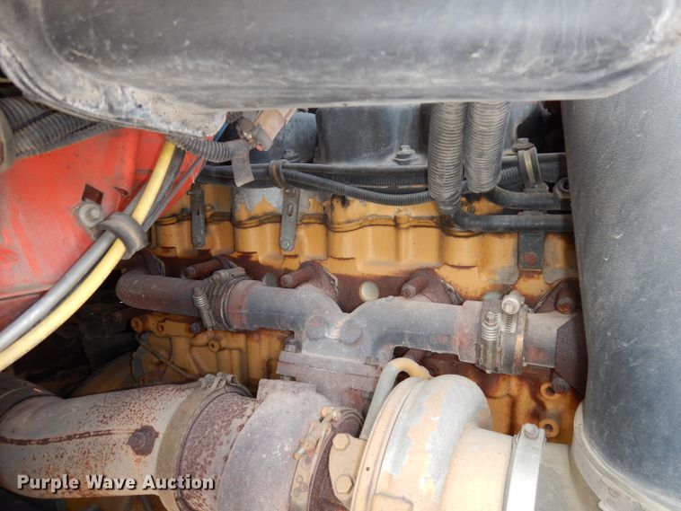 image for item DJ6770 2003 Sterling LT9500  Semi truck