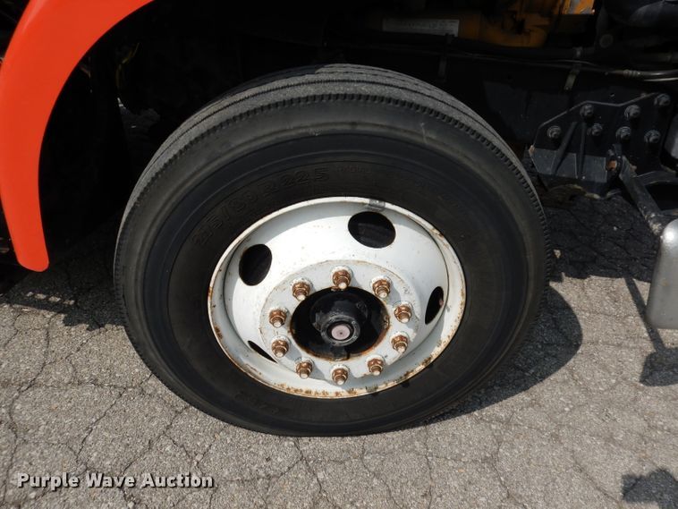 image for item DJ6770 2003 Sterling LT9500  Semi truck