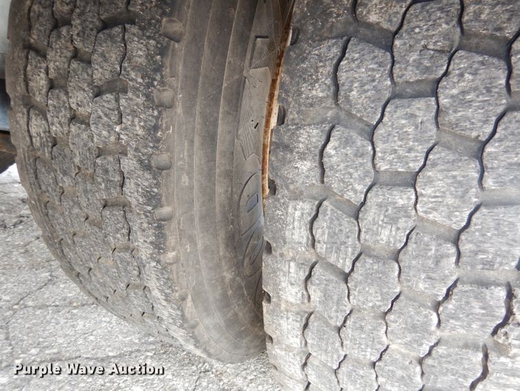 image for item DJ6770 2003 Sterling LT9500  Semi truck