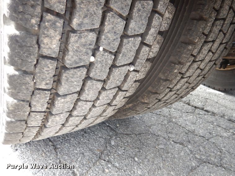 image for item DJ6770 2003 Sterling LT9500  Semi truck