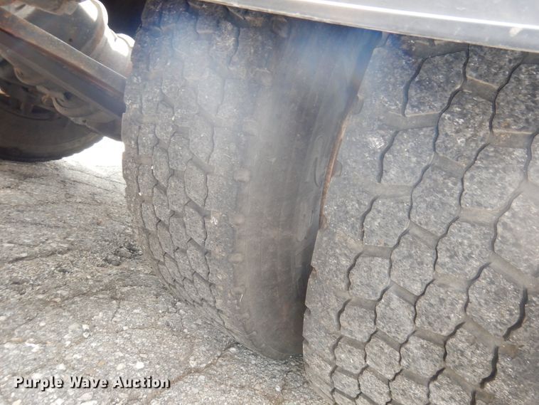 image for item DJ6770 2003 Sterling LT9500  Semi truck