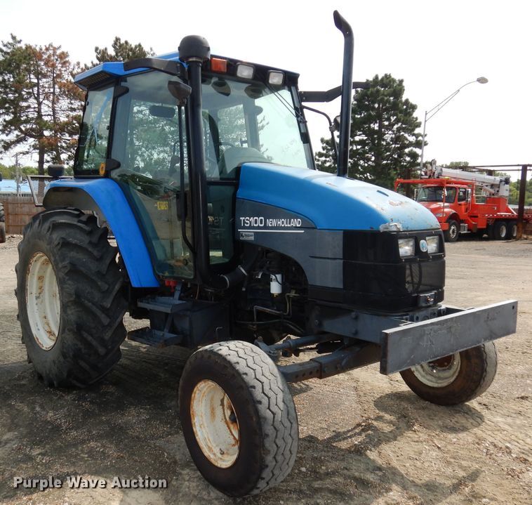 image for item DJ6773 2003 New Holland TS100  tractor