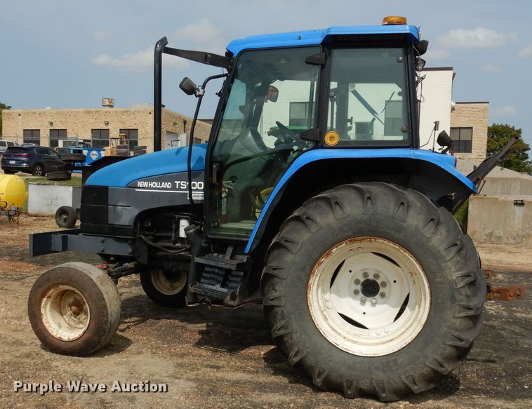 image for item DJ6773 2003 New Holland TS100  tractor