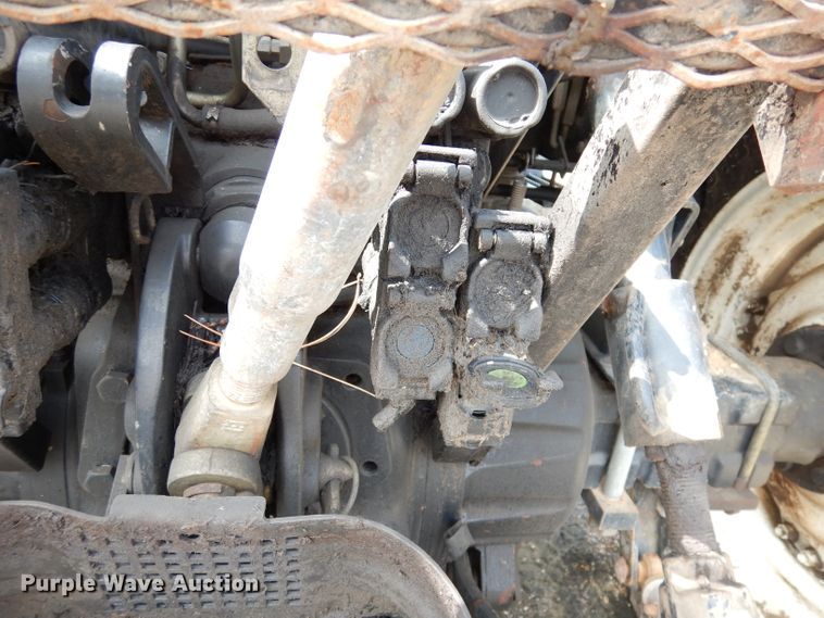 image for item DJ6773 2003 New Holland TS100  tractor