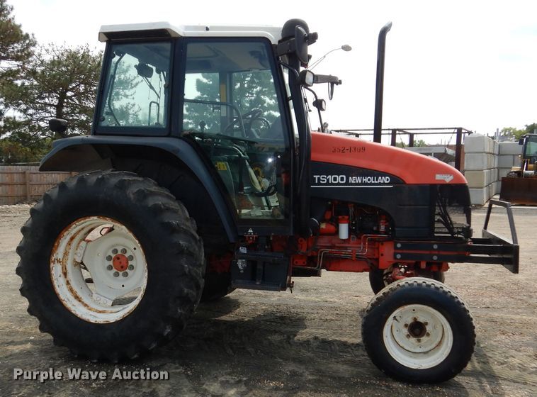 image for item DJ6774 1999 New Holland TS100  tractor