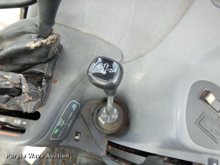 image for item DJ6774 1999 New Holland TS100  tractor