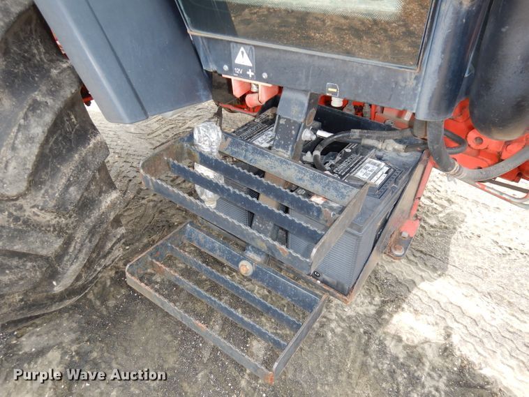 image for item DJ6774 1999 New Holland TS100  tractor