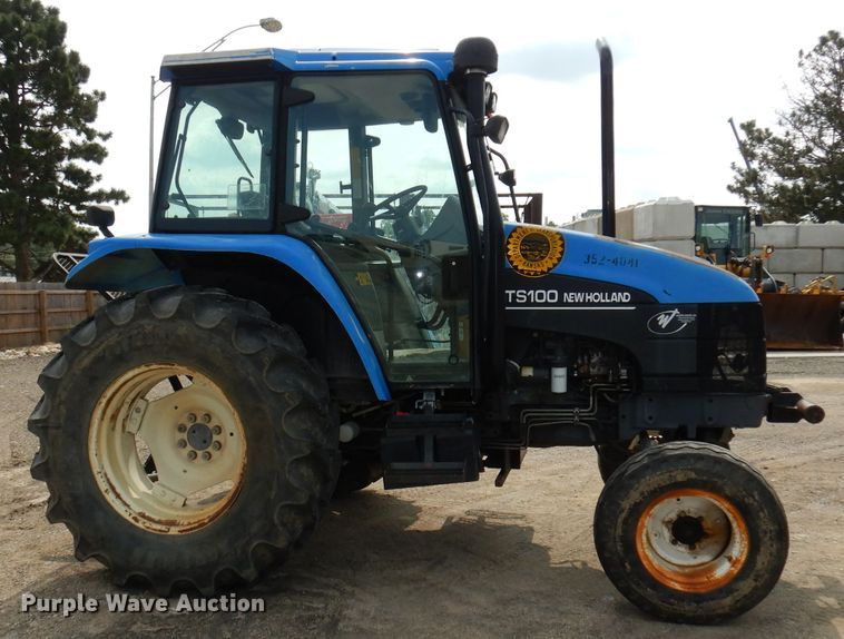 image for item DJ6775 2001 New Holland TS100  tractor