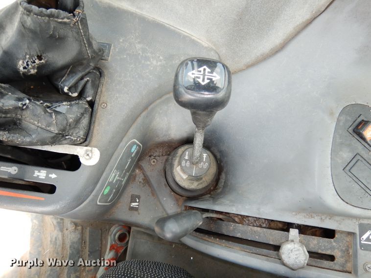 image for item DJ6775 2001 New Holland TS100  tractor